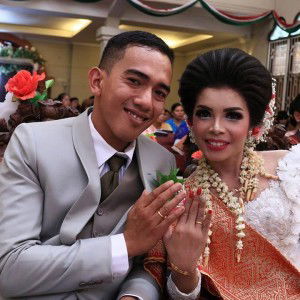 Romaulina Simbolon profile icon