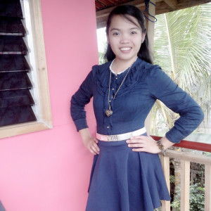 Dyesa Achacoso profile icon