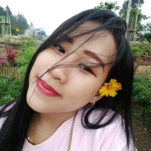 Leni Feby profile icon