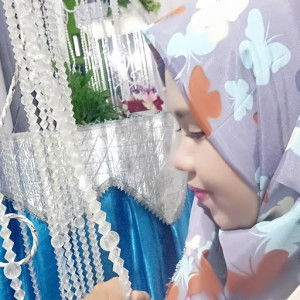 Isti Juliani profile icon