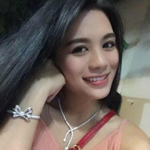 Nhi Hậu profile icon