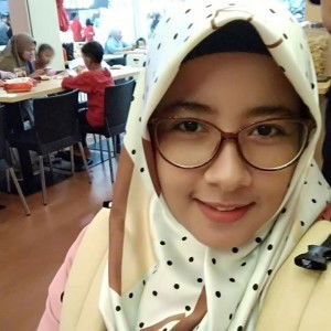 Suci Fitria profile icon