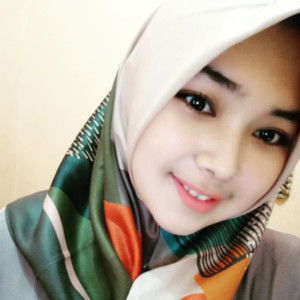 ibu anis aryanti profile icon