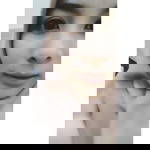 Dina Ayu profile icon