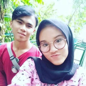 Hesti Siti Nurhasanah profile icon