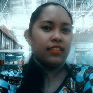 julie ann salada profile icon