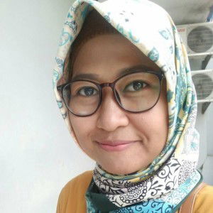 Titi Fajarwahyuni profile icon