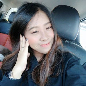 Apinya Phetboriboon profile icon