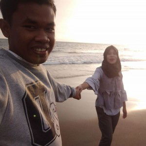 Fitri Aulia profile icon