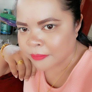 Amporn Jaksuwong profile icon