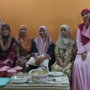 Farah Farahiyah profile icon