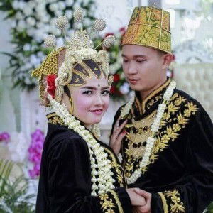 Fistia Suwandi profile icon