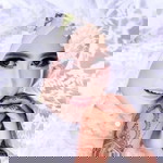 Fhelly Monicka profile icon