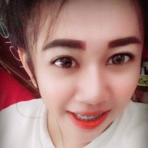 ซ้อ พลอย profile icon