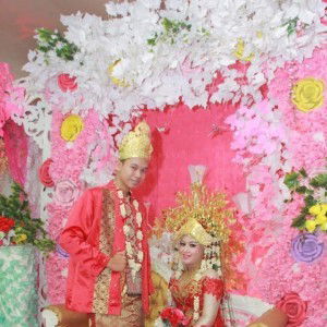 Rinie Anggraini Zulfikri profile icon