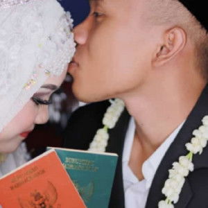 Fina Fitria N profile icon