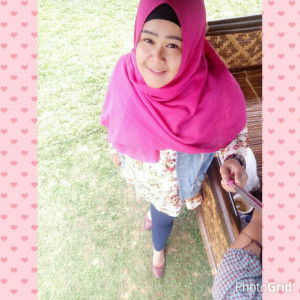 Sherly anggraini profile icon