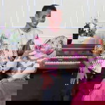 Indah Lestari profile icon