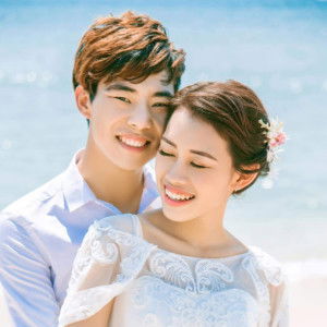 Mr & Mrs Wang profile icon