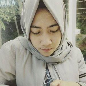 Elmi R Nuraidah profile icon