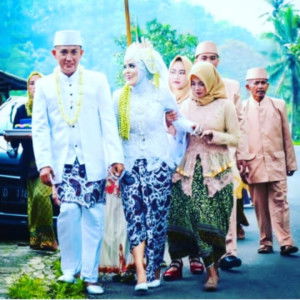 Dede Karwati profile icon