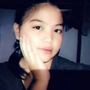 Ivy Santos profile icon