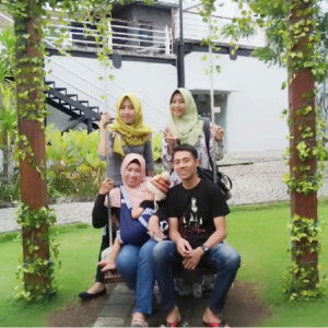 Amalia Yuni profile icon