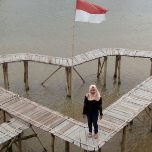 rensi maulita putri profile icon