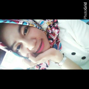 ayu rahayu profile icon