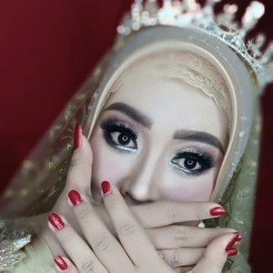 Ratna Yunianti profile icon