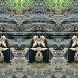 Ayu J Utami profile icon