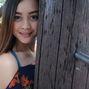 Ronnamae Llanos Garlet profile icon