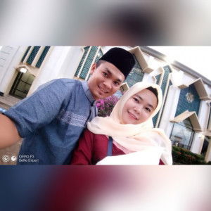 tengku nina hertika profile icon