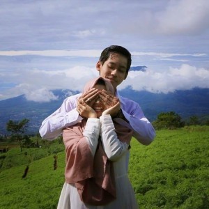Dinda profile icon