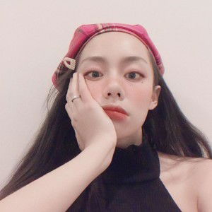 Suthida Chaiwut profile icon