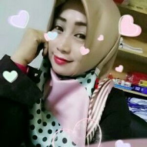 Mom dyan nugraheni profile icon