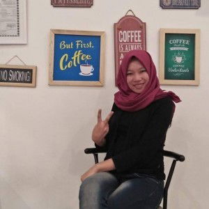 Desi Sintya Ahmadi profile icon