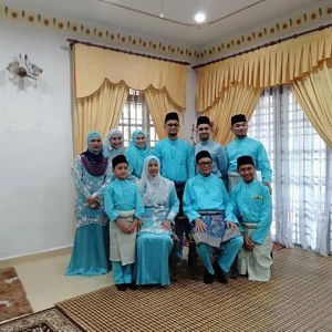 Fatin Awanis profile icon