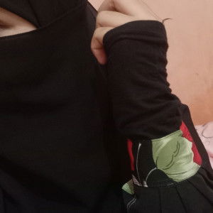 Ade KharismaWati profile icon