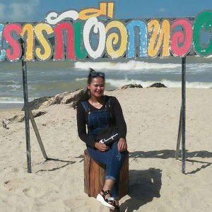 Eyra Syahira profile icon