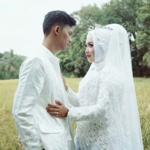 Yeni Maryani profile icon