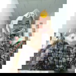 Errie Anggita profile icon