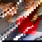 Pika Dwi Ningrum profile icon