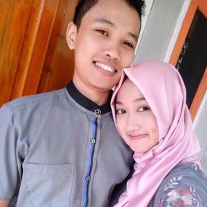 Mella Maela profile icon