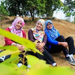 Nur Halimah profile icon