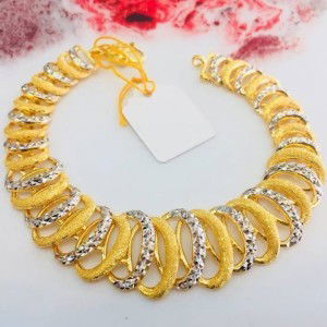 Qisya Qaisarah profile icon