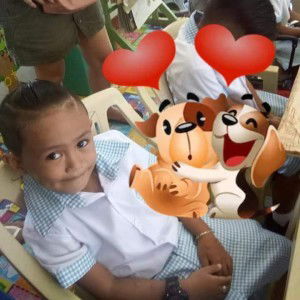 December Valencia profile icon