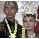 Dewi lestari profile icon