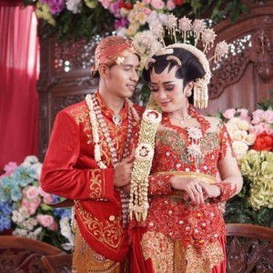 Yesi Aprylian profile icon