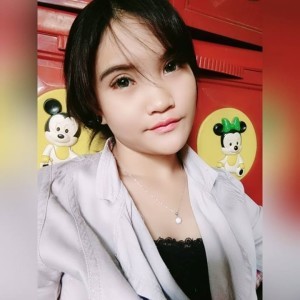Desty Zhafira Qhomariah profile icon